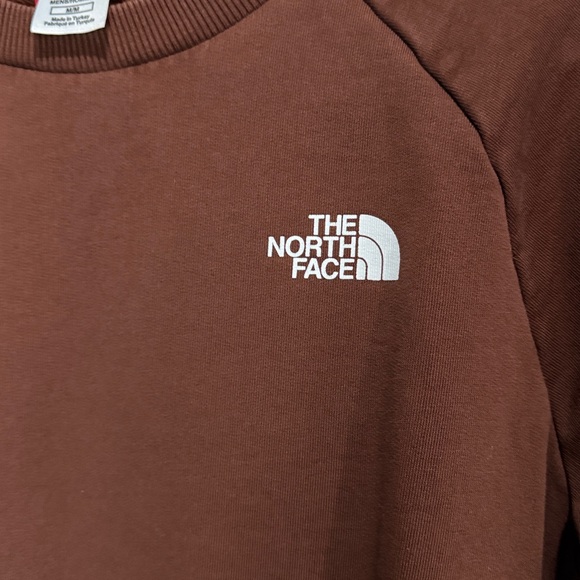 The North Face Men's Crewneck in Rich Brown - Picture 3 of 6